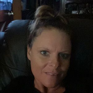 Meet your Posher, Stefanie